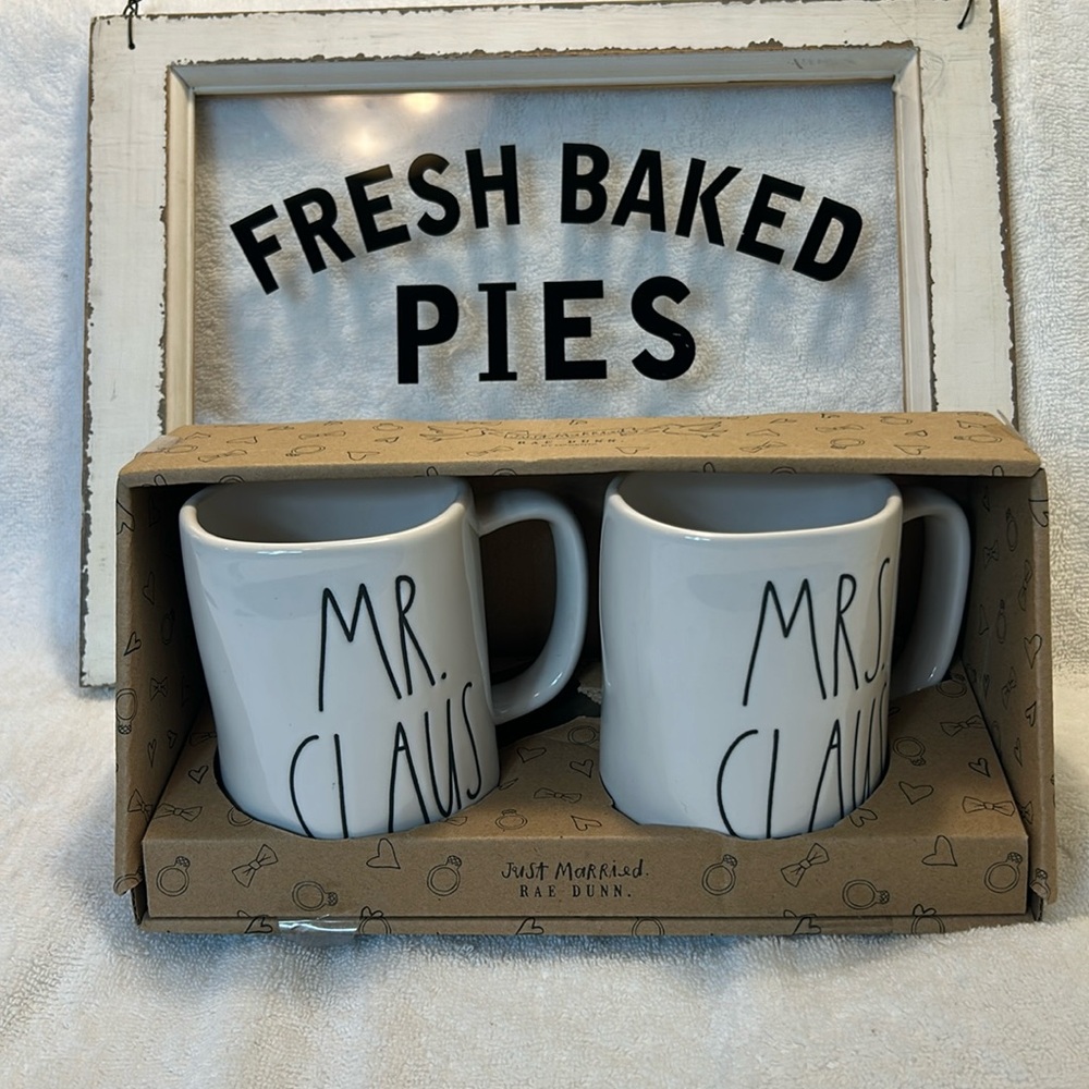 Rae Dunn White Ceramic Decor Mugs Set